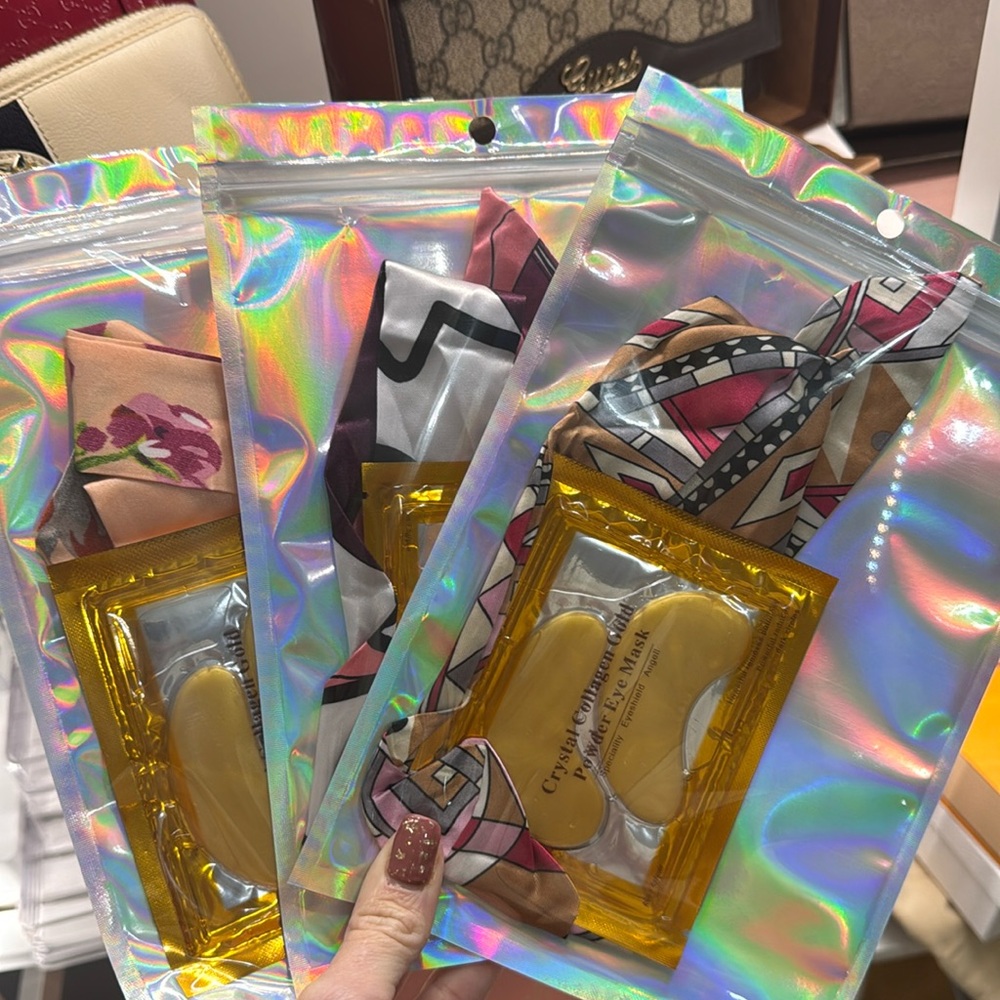 Buyers Gifts!